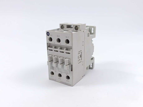 ALLEN BRADLEY 100-E38KJ00