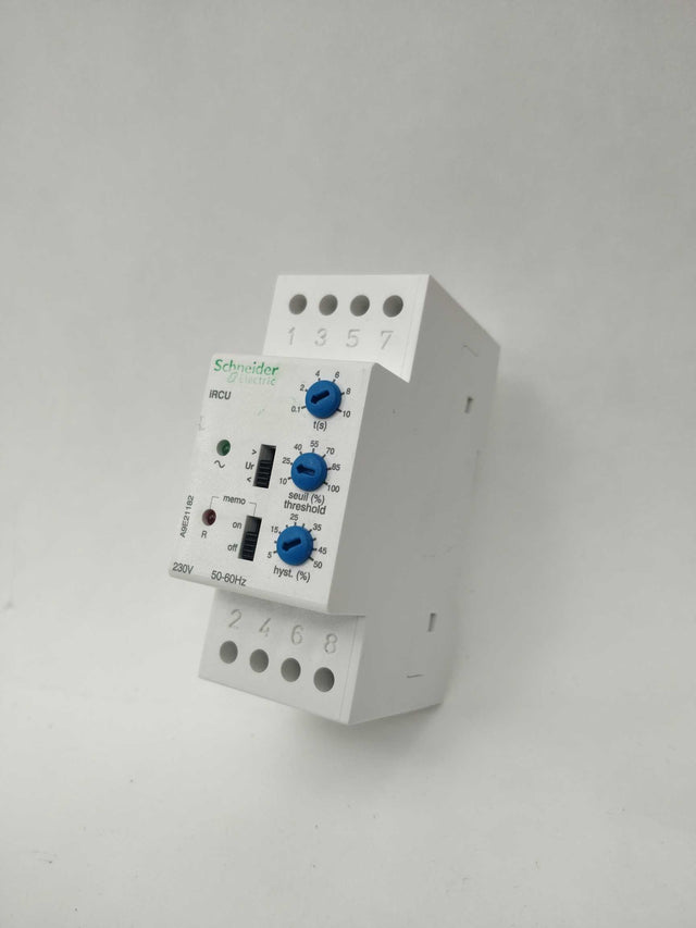 SCHNEIDER ELECTRIC A9E21182
