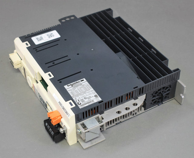 SCHNEIDER ELECTRIC LXM32MD18N4