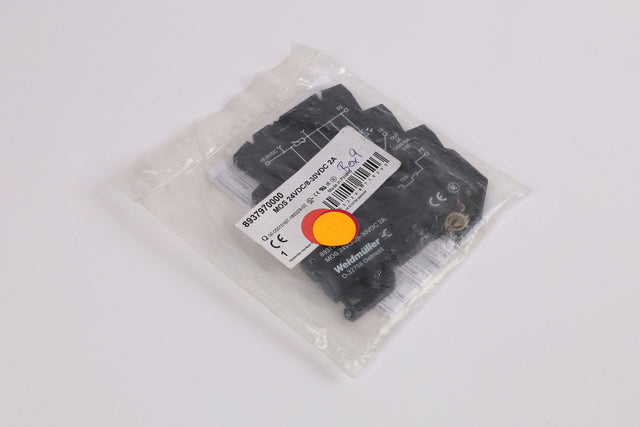 WEIDMULLER MOS24VDC8-30VDC2A
