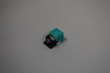 PEPPERLFUCHS NBB20-L2-E2-V1