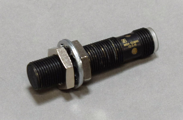 PEPPERL+FUCHS NRB4-12GM40-E2-C-V1