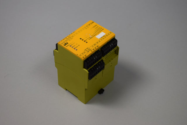 PILZ PNOZX1011P24VDC6NO4NC6LED