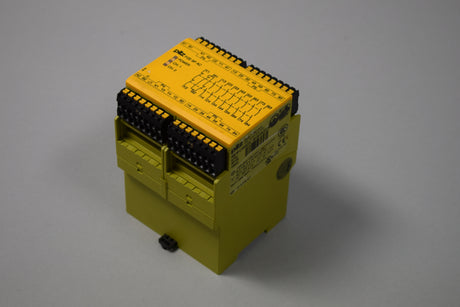 PILZ PZE9PC24VACDC100-240VACDC8NO1NC