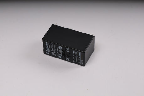 SCHNEIDER ELECTRIC RSB2A080F7