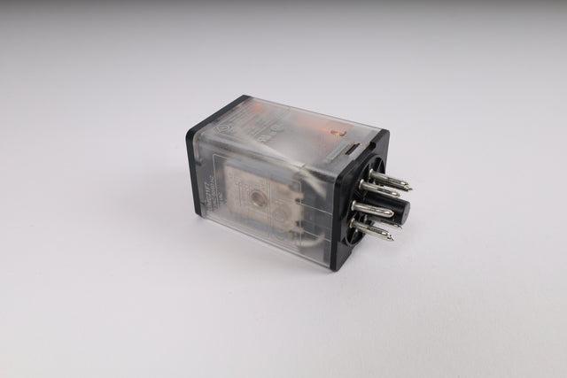 SCHNEIDER ELECTRIC RUMC21F7
