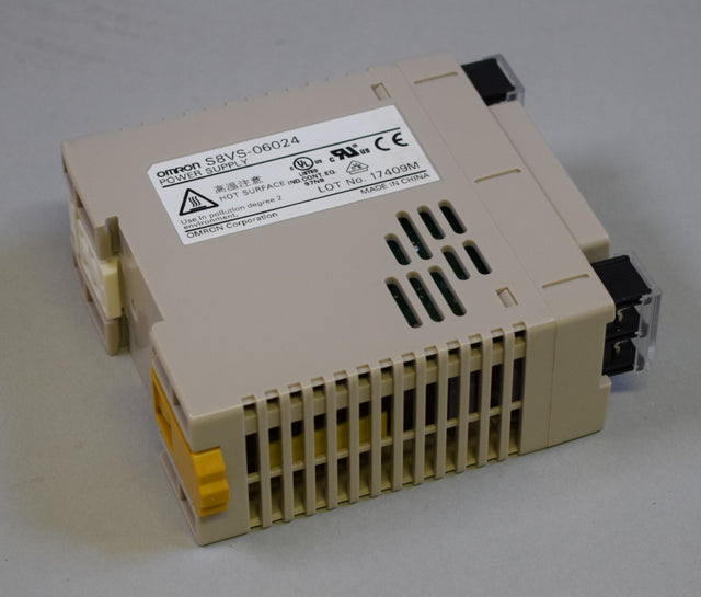 OMRON S8VS-06024