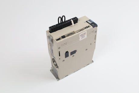 YASKAWA SGD7S-5R5A20A