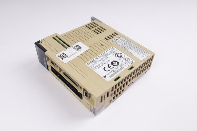 YASKAWA SGDS-02A01A
