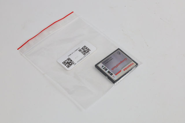 TOSHIBA THNCF128MDGI