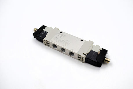 FESTO VUVG-LK14-T32C-AT-G18-1R8L-S