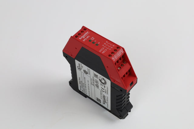 SCHNEIDER ELECTRIC XPSAFL5130